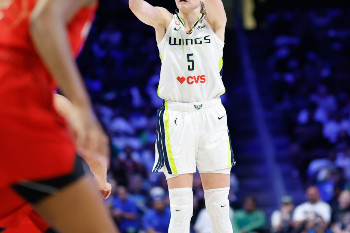 Jul 29, 2026; Arlington, Texas, USA;  Dallas Wings guard Paige Bueckers (5) shoots against the Atlanta Dream during the first half at College Park Center. Mandatory Credit: Chris Jones-Imagn Images