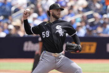 Jul 19, 2026; Toronto, Ontario, CAN; Chicago White Sox starting pitcher Sean Burke (59) pitches to the Toronto Blue Jays during the second inning  at Rogers Centre. Mandatory Credit: John E. Sokolowski-Imagn Images