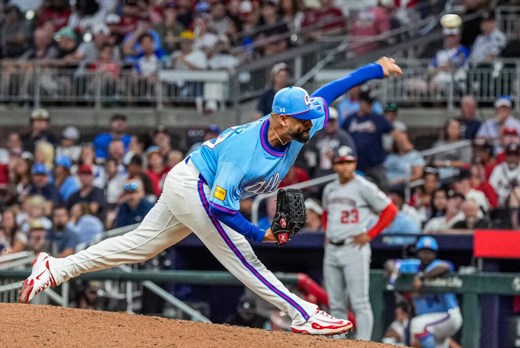 Aug 1, 2026; Cumberland, Georgia, USA; Atlanta Braves pitcher Martín Perez (33) pitches against the Washington Nationals during the seventh inning at Truist Park. Mandatory Credit: Dale Zanine-Imagn Images