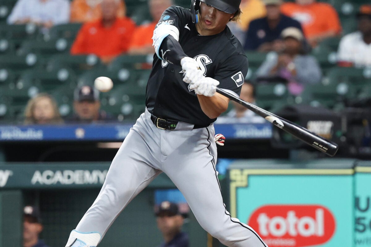Sep 3, 2026; Houston, Texas, USA; Chicago White Sox first baseman Munetaka Murakami (5) bats against the Houston Astros in the first inning at Daikin Park. Mandatory Credit: Thomas Shea-Imagn Images