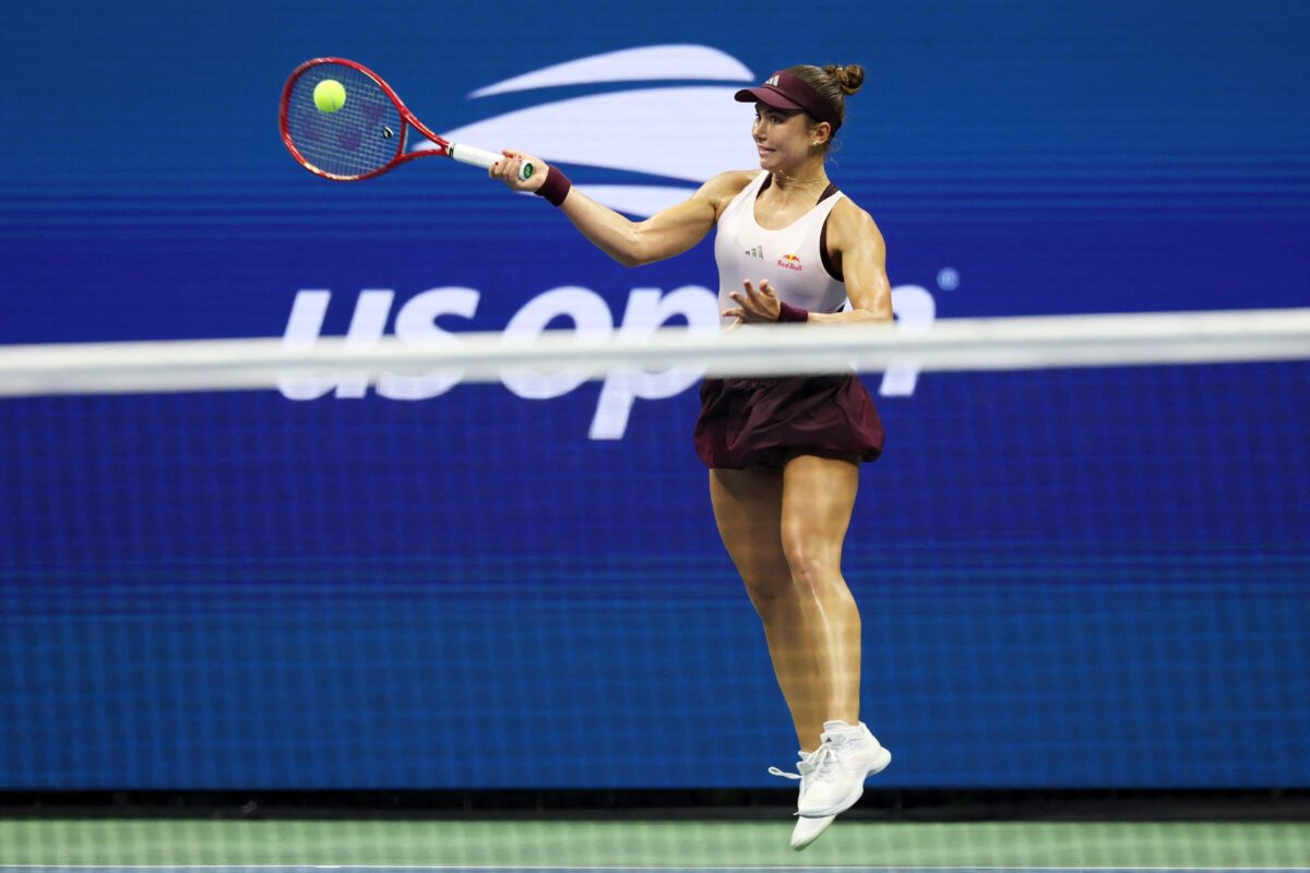 Tennis - U.S. Open - Flushing Meadows, New York, United States - September 7, 2026 Iva Jovic of the U.S. in action during her round of 16 match against Coco Gauff of the U.S. IMAGN IMAGES via Reuters/Geoff Burke