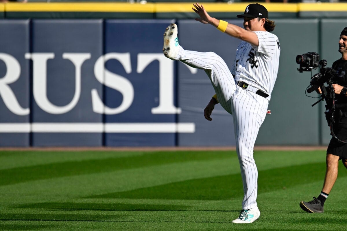 Sep 6, 2026; Chicago, Illinois, USA; Chicago White Sox first baseman Munetaka Murakami (5) warms up before the game against the Minnesota Twins at Rate Field. Mandatory Credit: Matt Marton-Imagn Images