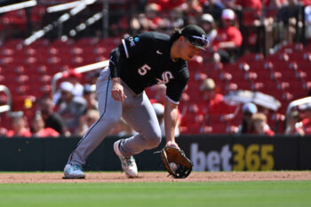 Sep 13, 2026; St. Louis, Missouri, USA;  Chicago White Sox first baseman Munetaka Murakami (5) fields a ground ball against the St. Louis Cardinals during the first inning at Busch Stadium.  Mandatory Credit: Jeff Le-Imagn Images