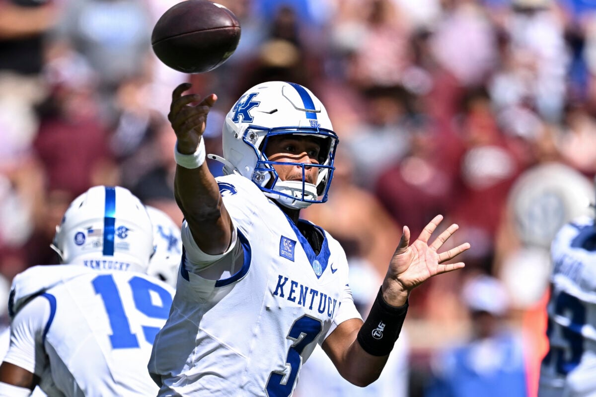 Sep 19, 2026; College Station, Texas, USA; Kentucky Wildcats quarterback Kenny Minchey (3) throws a pass during the first quarter against the Texas A&M Aggies at Kyle Field. Mandatory Credit: Maria Lysaker-Imagn Images