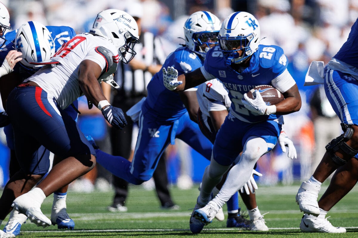 Sep 26, 2026; Lexington, Kentucky, USA; Kentucky Wildcats running back Jason Patterson (26) runs the ball during the fourth quarter against the South Alabama Jaguars at Kroger Field. Mandatory Credit: Jordan Prather-Imagn Images