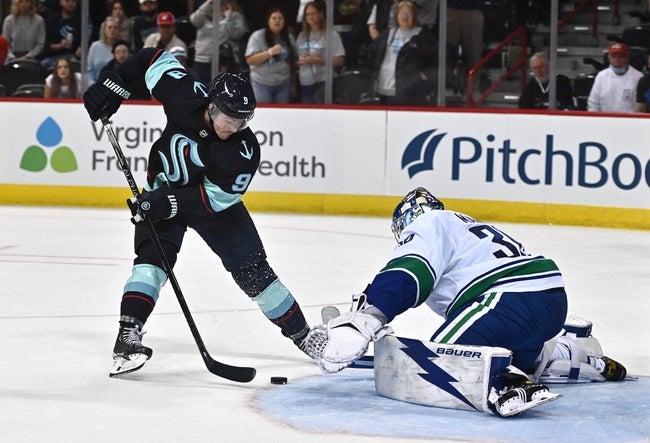 Vancouver Canucks vs Seattle Kraken Prediction NHL Picks 1/2/25