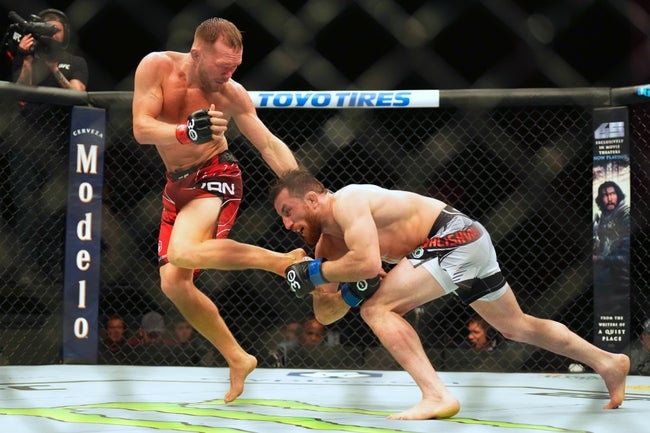 UFC Fight Night 248 Picks & Odds Breakdown