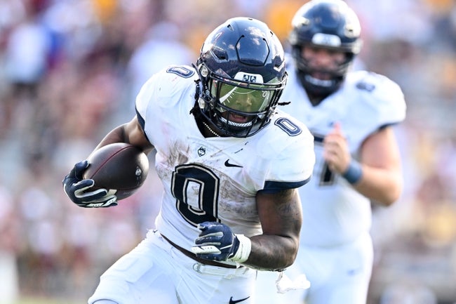 UCONN vs UMass Prediction College Football Picks 11/30/24