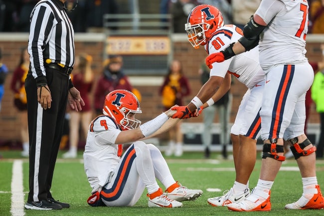 Eastern Illinois vs Illinois Prediction College Football Picks 8/29/24