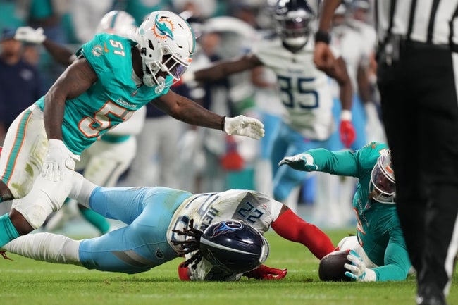 Tennessee Titans vs Miami Dolphins Prediction NFL Picks 9/30/24