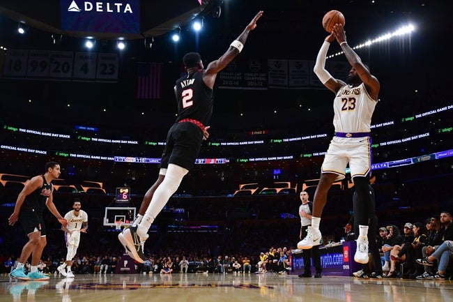 Portland Trail Blazers vs LA Lakers Prediction NBA Picks 12/8/24
