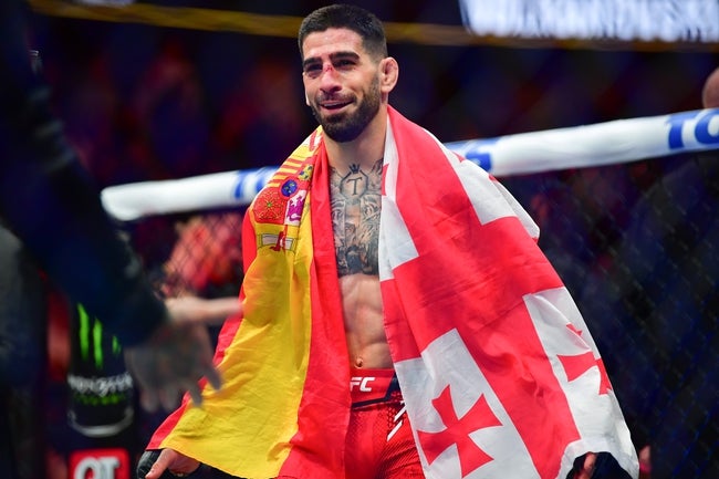 UFC 308 Picks & Odds Breakdown