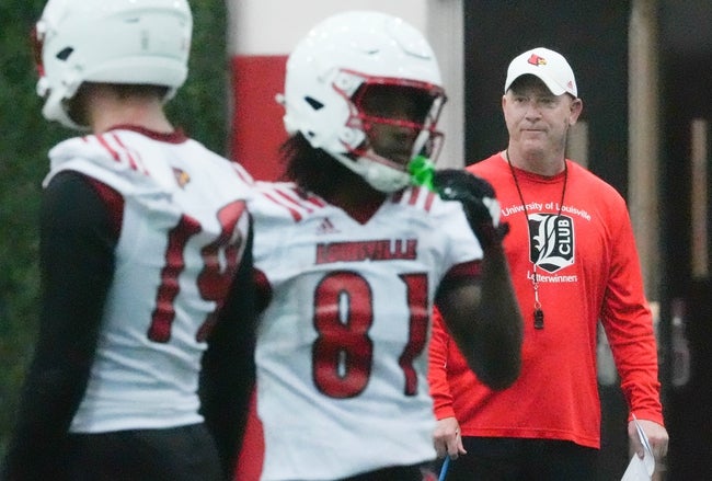 Austin Peay vs Louisville Prediction College Football Picks 8/31/24