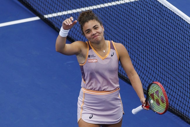 Jasmine Paolini vs Chloe Paquet Prediction United Cup Tennis Picks 12/31/24
