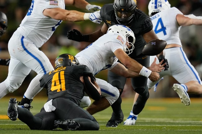 Air Force vs Wyoming Prediction College Football Picks 9/28/24