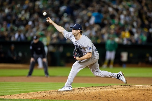 Kansas City Royals vs New York Yankees Prediction MLB Picks 10/5/24