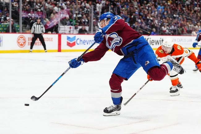 Colorado Avalanche vs Nashville Predators Prediction NHL Picks 11/2/24
