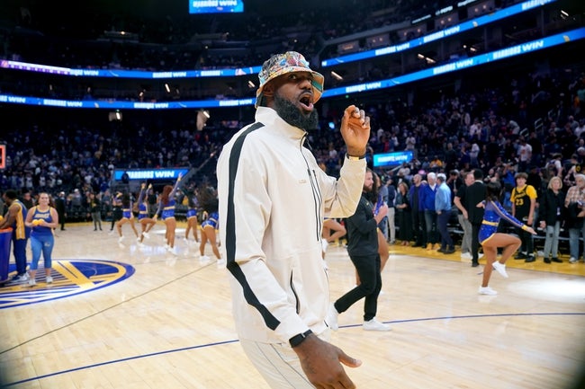 LA Lakers vs Golden State Warriors Prediction NBA Picks 12/25/24