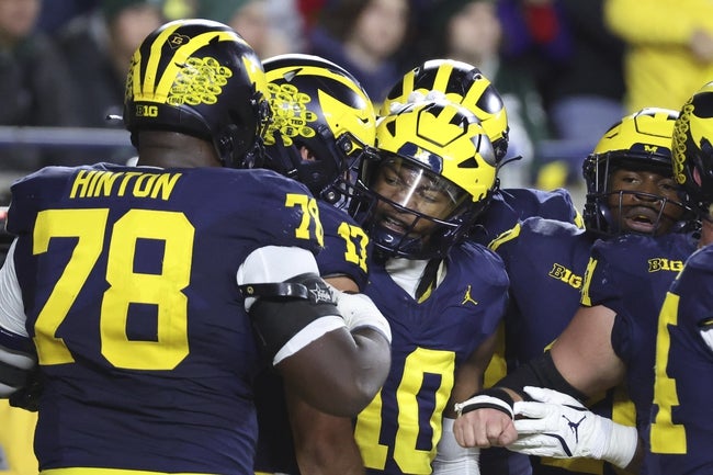Oregon vs Michigan Prediction College Football Picks 11/2/24