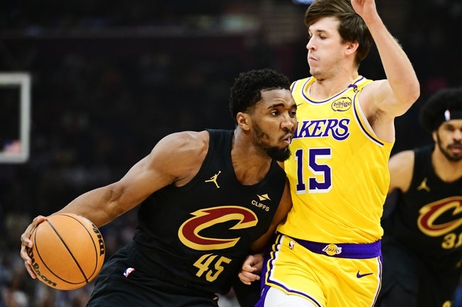 Cleveland Cavaliers vs Milwaukee Bucks Prediction NBA Picks 11/2/24