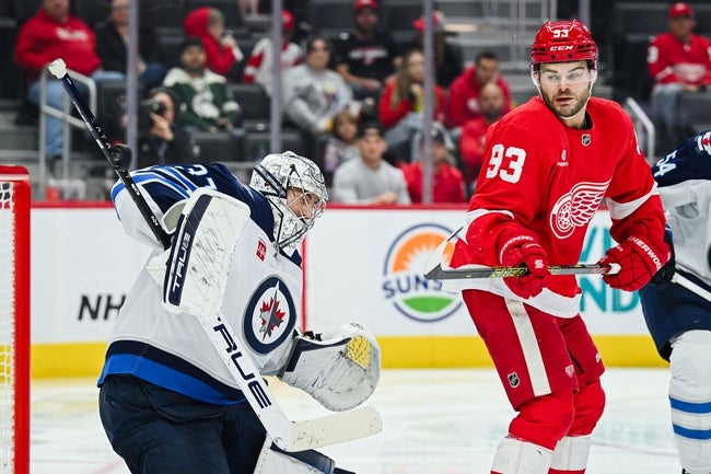 Detroit Red Wings vs Winnipeg Jets Prediction NHL Picks 1/4/25