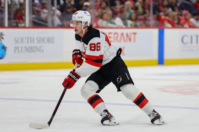 Free NHL Picks For Today, Monday 12/2/2024