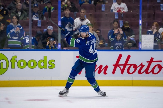 New York Islanders vs Vancouver Canucks Prediction NHL Picks 11/14/24