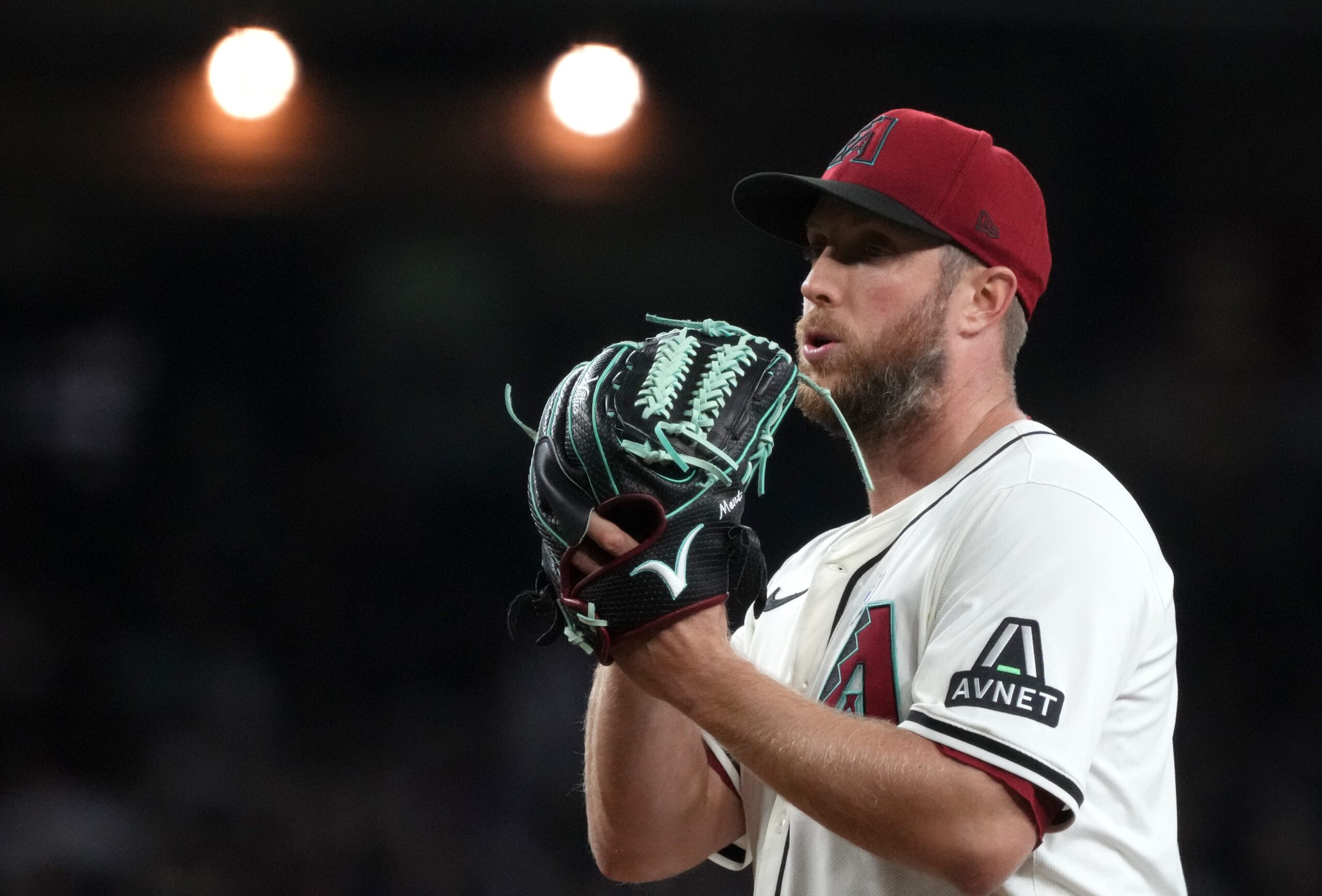 Arizona Diamondbacks right-hander Merrill Kelly (29) pitches against the San Diego Padres at Chase Field.
