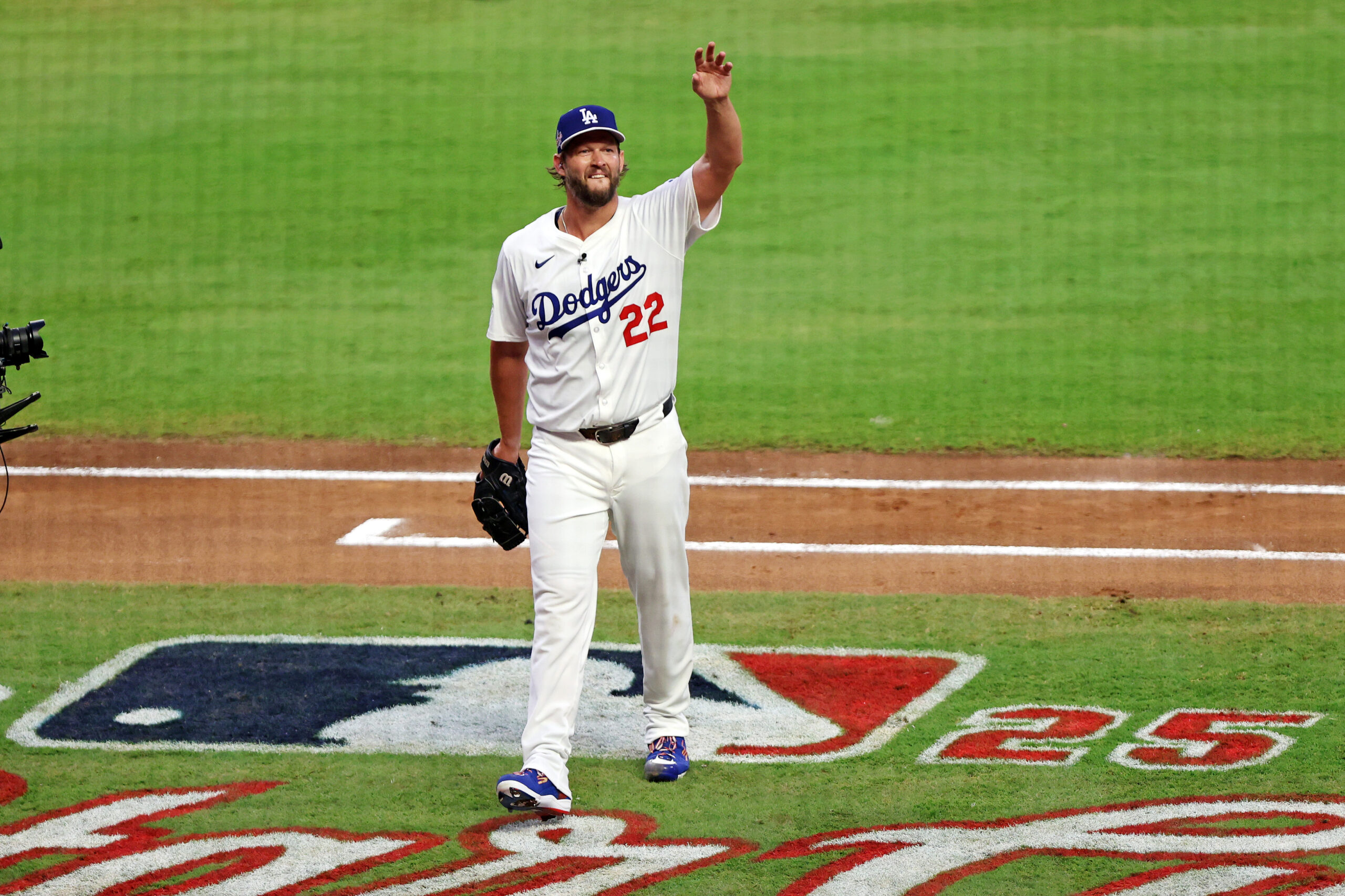 Jul 15, 2025; Cumberland, Georgia, USA; National League pitcher Clayton Kershaw (22) of the Los Angeles Dodgers leaves the game during the first inning during the 2025 MLB All Star Game at Truist Park. Mandatory Credit: Jordan Godfree-Imagn Images