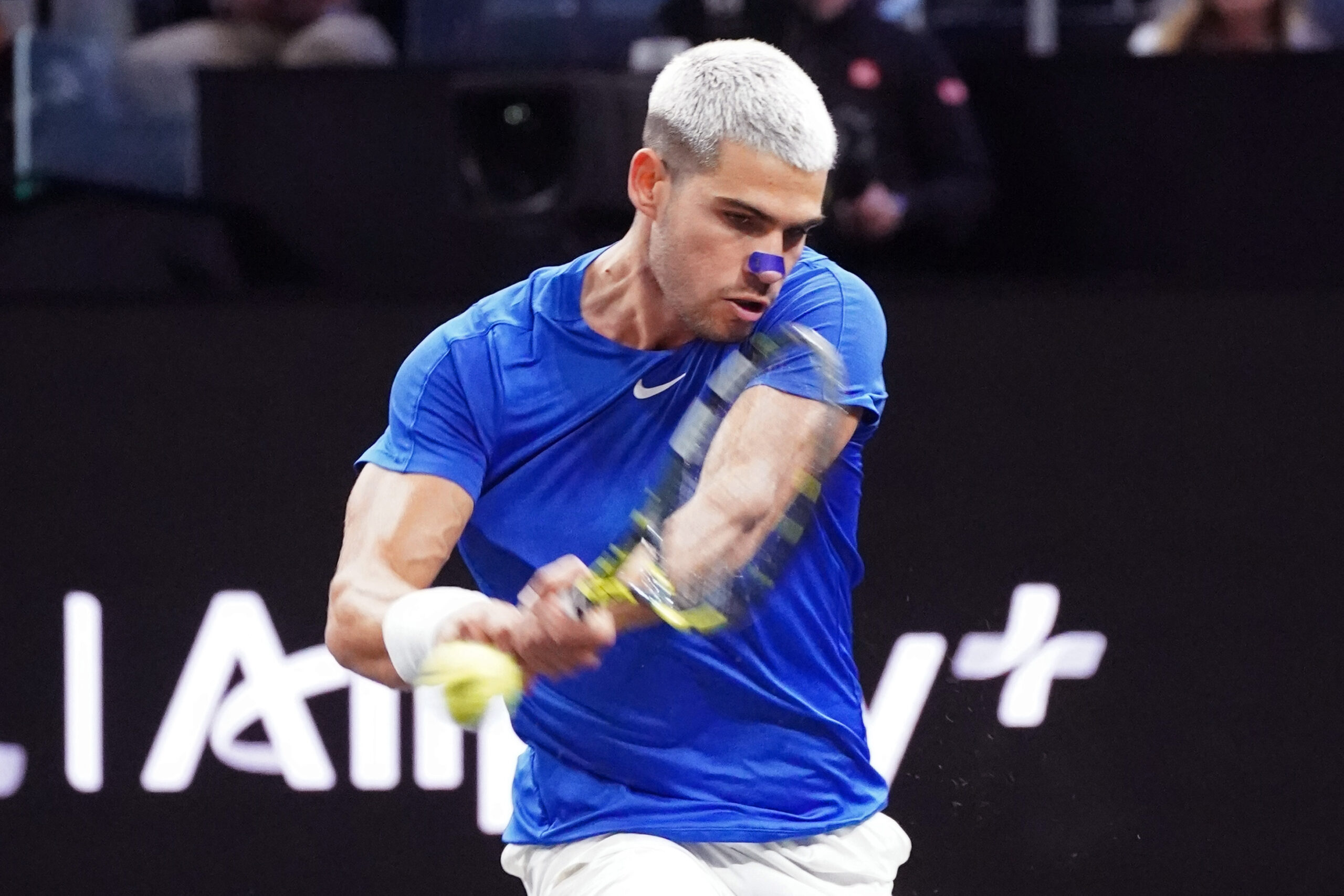 Sep 21, 2025; San Francisco, CA, USA; Team Europe player Carlos Alcaraz returns a shot from Team World player Francisco Cerundolo during the Laver Cup at Chase Center. Mandatory Credit: David Gonzales-Imagn Images
