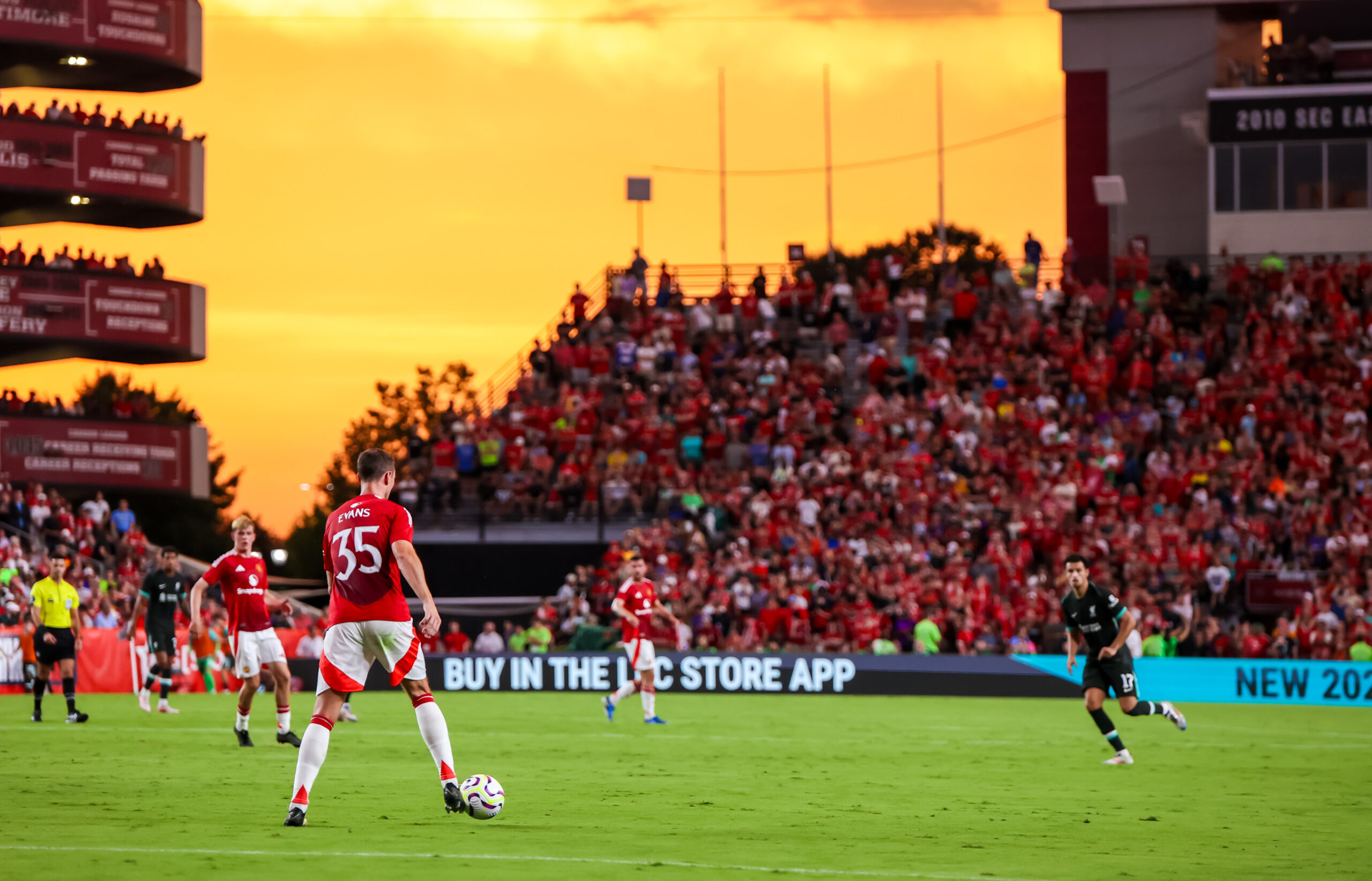 Aug 3, 2024; Columbia, South Carolina, USA;  The match between Manchester United and Liverpool at Williams-Brice Stadium. Mandatory Credit: Jeff Blake-Imagn Images