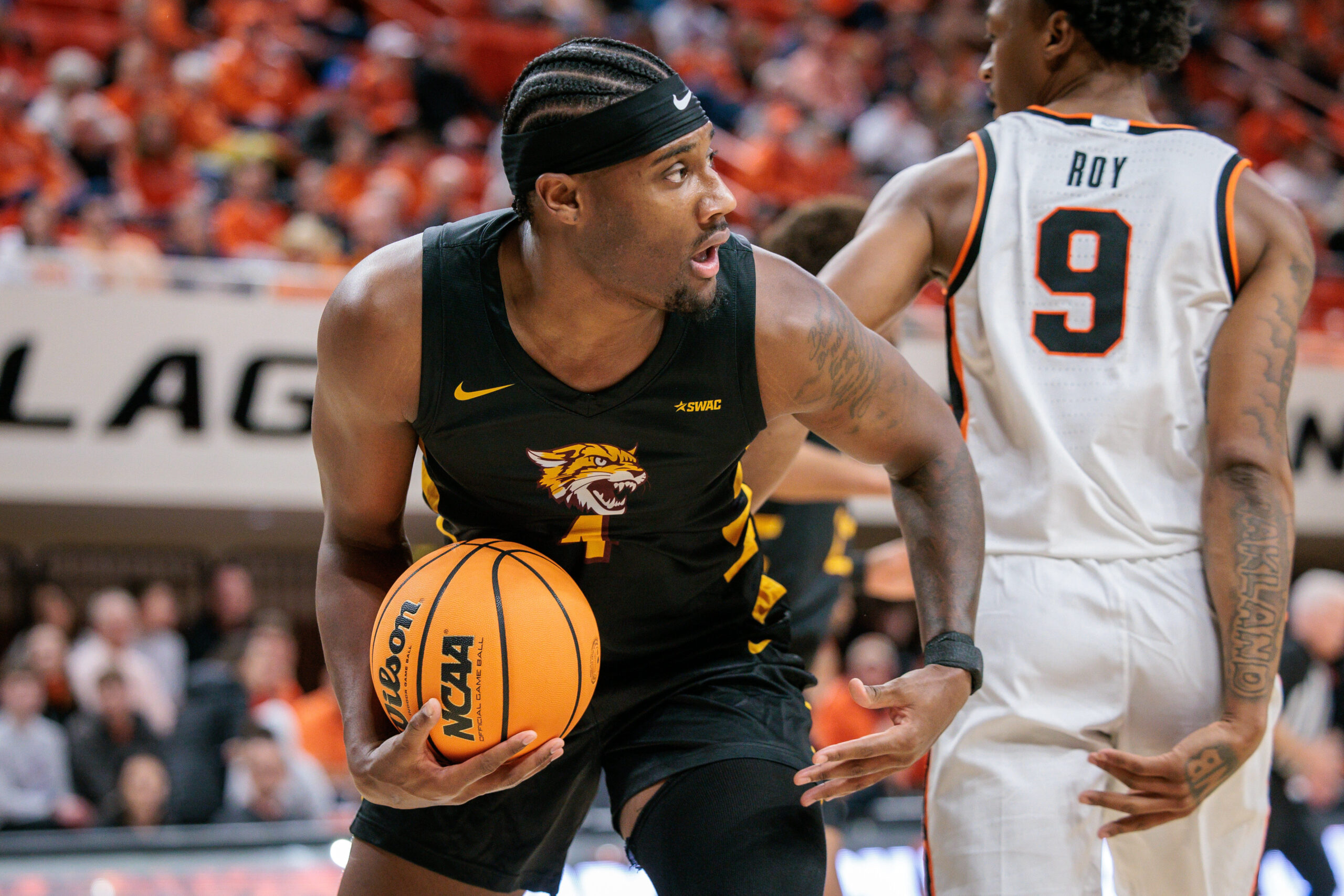 Dec 29, 2025; Stillwater, Oklahoma, USA; Bethune-Cookman Wildcats player Ariel Bland rebounds during the first half against the Oklahoma State Cowboys at Gallagher-Iba Arena. Mandatory Credit: William Purnell-Imagn Images