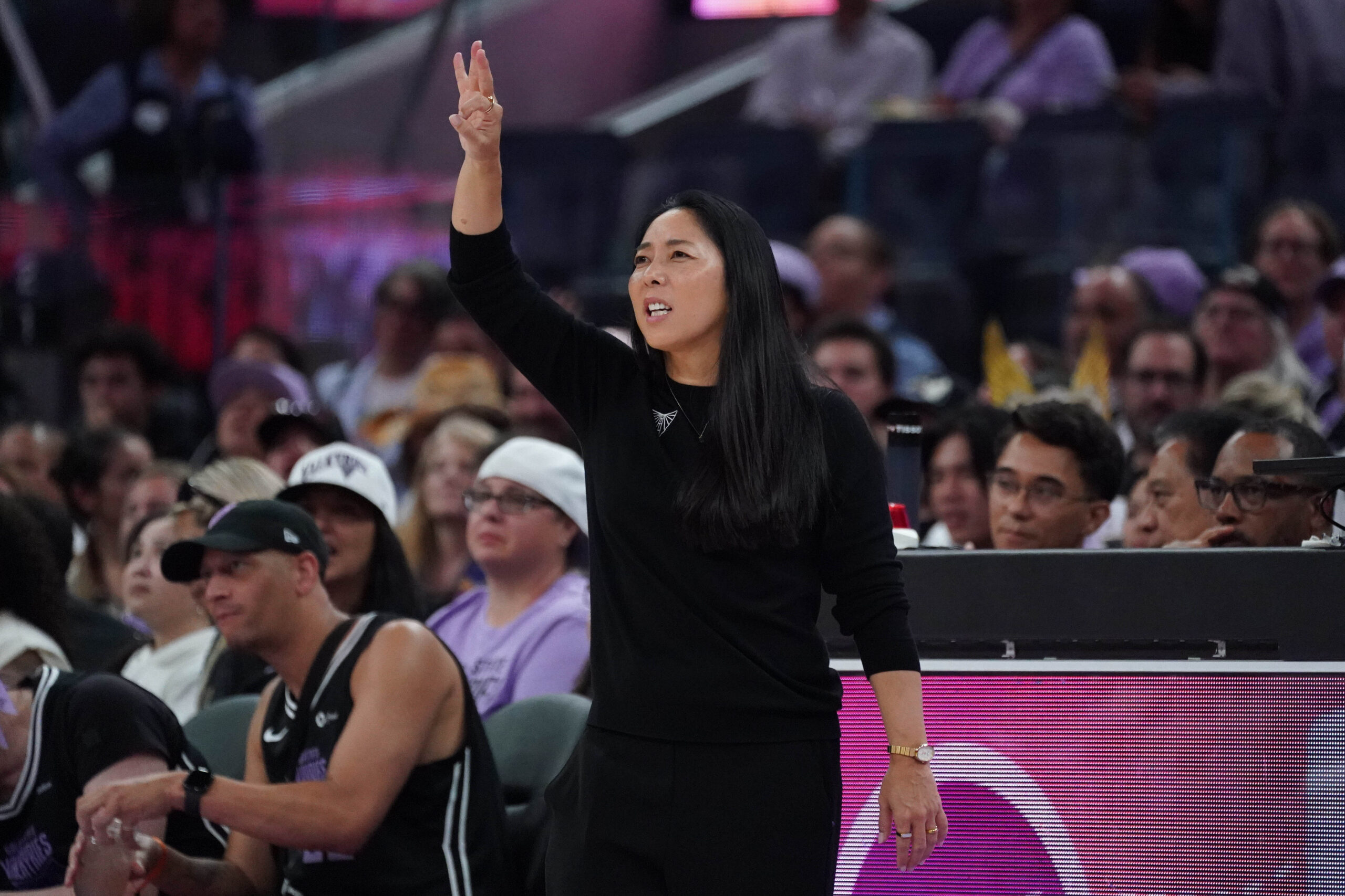 Sep 6, 2025; San Francisco, California, USA;  Golden State Valkyries head coach Natalie Nakase coaches her team against the Minnesota Lynx in the third quarter at Chase Center. Mandatory Credit: David Gonzales-Imagn Images