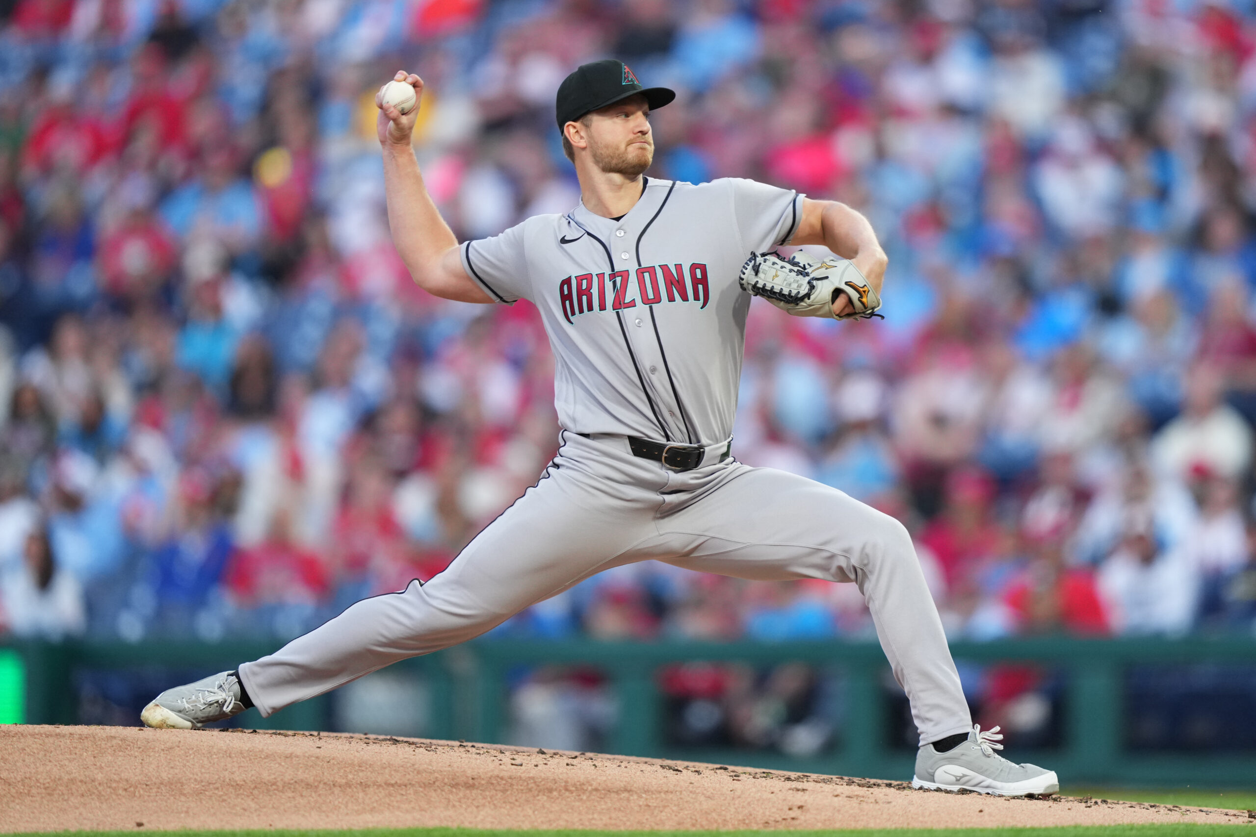 Apr 10, 2026; Philadelphia, Pennsylvania, USA; Arizona Diamondbacks starting pitcher Michael Soroka (34) throws a pitch against the Philadelphia Phillies in the first inning at Citizens Bank Park. Mandatory Credit: Kyle Ross-Imagn Images