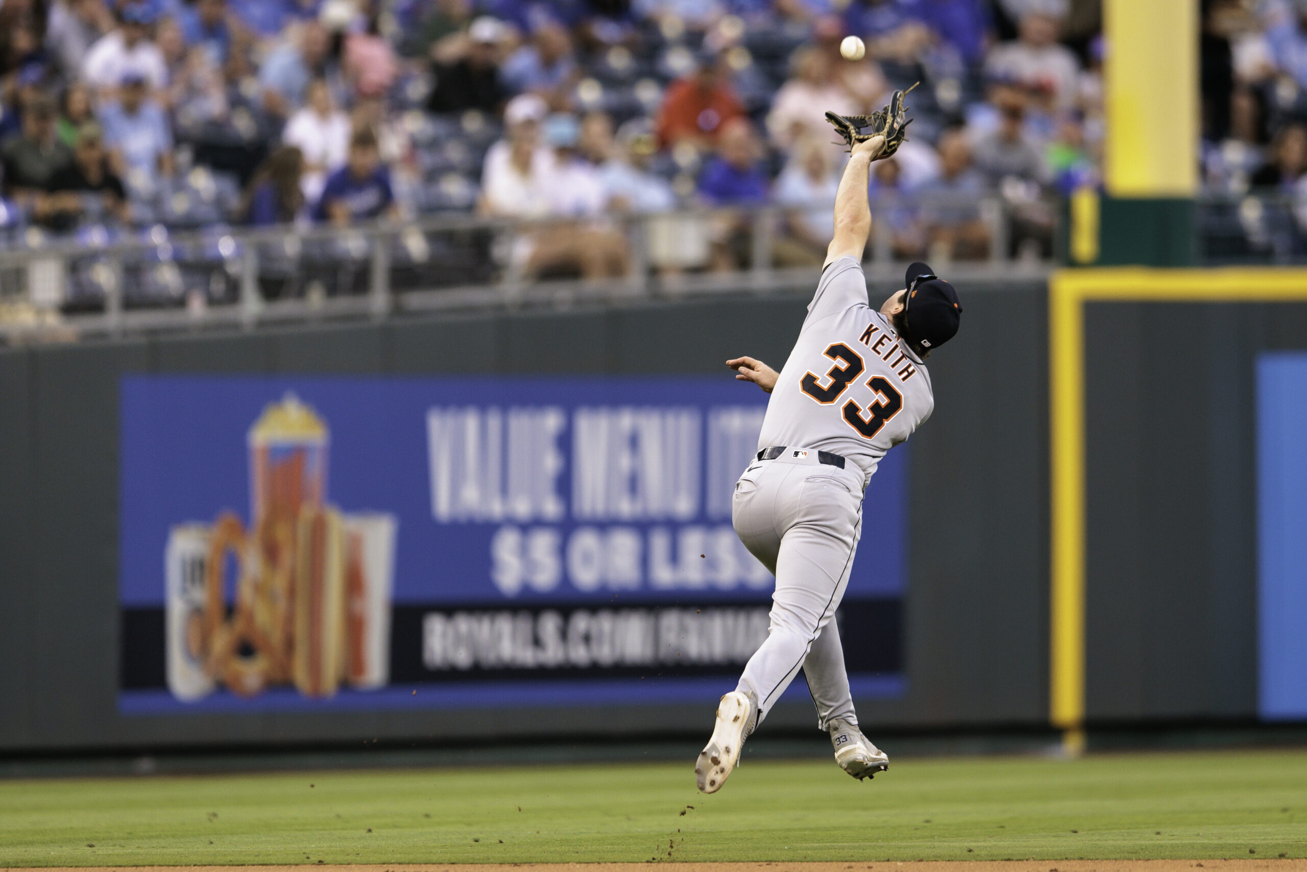 May 9, 2026; Kansas City, Missouri, USA; Detroit Tigers third baseman Colt Keith (33) reaches for a fly ball during the sixth inning against the Kansas City Royals at Kauffman Stadium. Mandatory Credit: William Purnell-Imagn Images