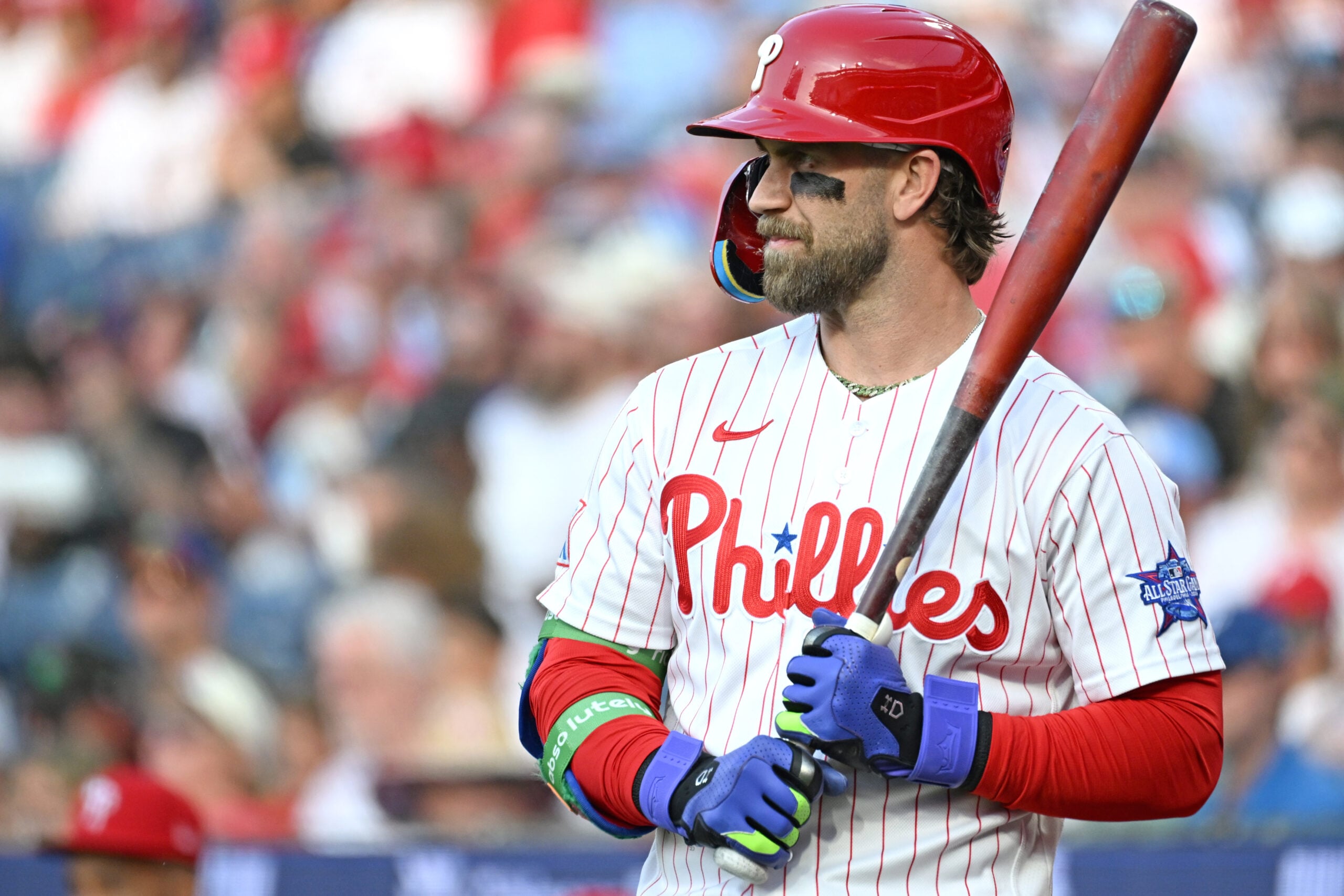 May 19, 2026; Philadelphia, Pennsylvania, USA; Philadelphia Phillies first baseman Bryce Harper (3) on deck against the Cincinnati Reds at Citizens Bank Park. Mandatory Credit: Eric Hartline-Imagn Images