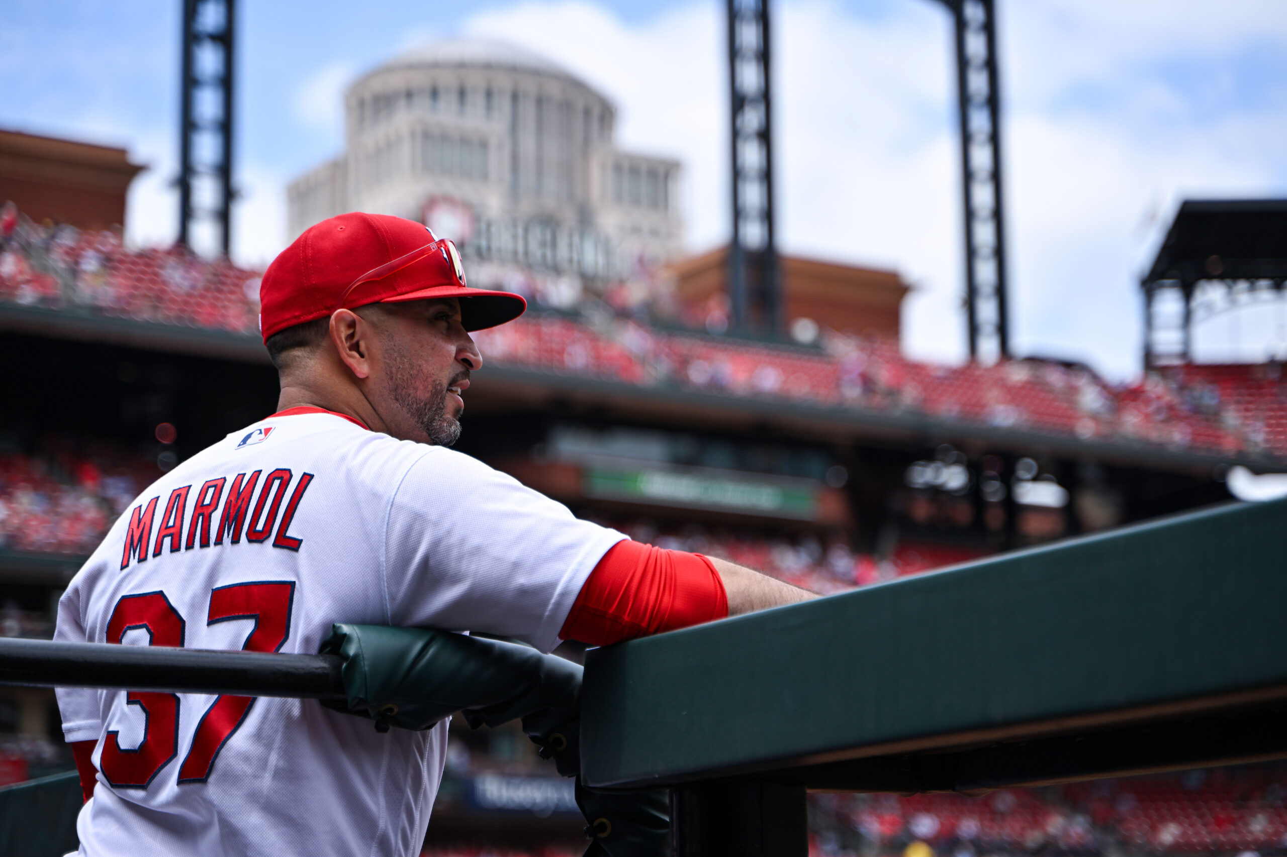 May 21, 2026; St. Louis, Missouri, USA; St. Louis Cardinals manager Oliver Marmol (37) looks on from the dugout during the sixth inning against the Pittsburgh Pirates at Busch Stadium. Mandatory Credit: Jeff Curry-Imagn Images