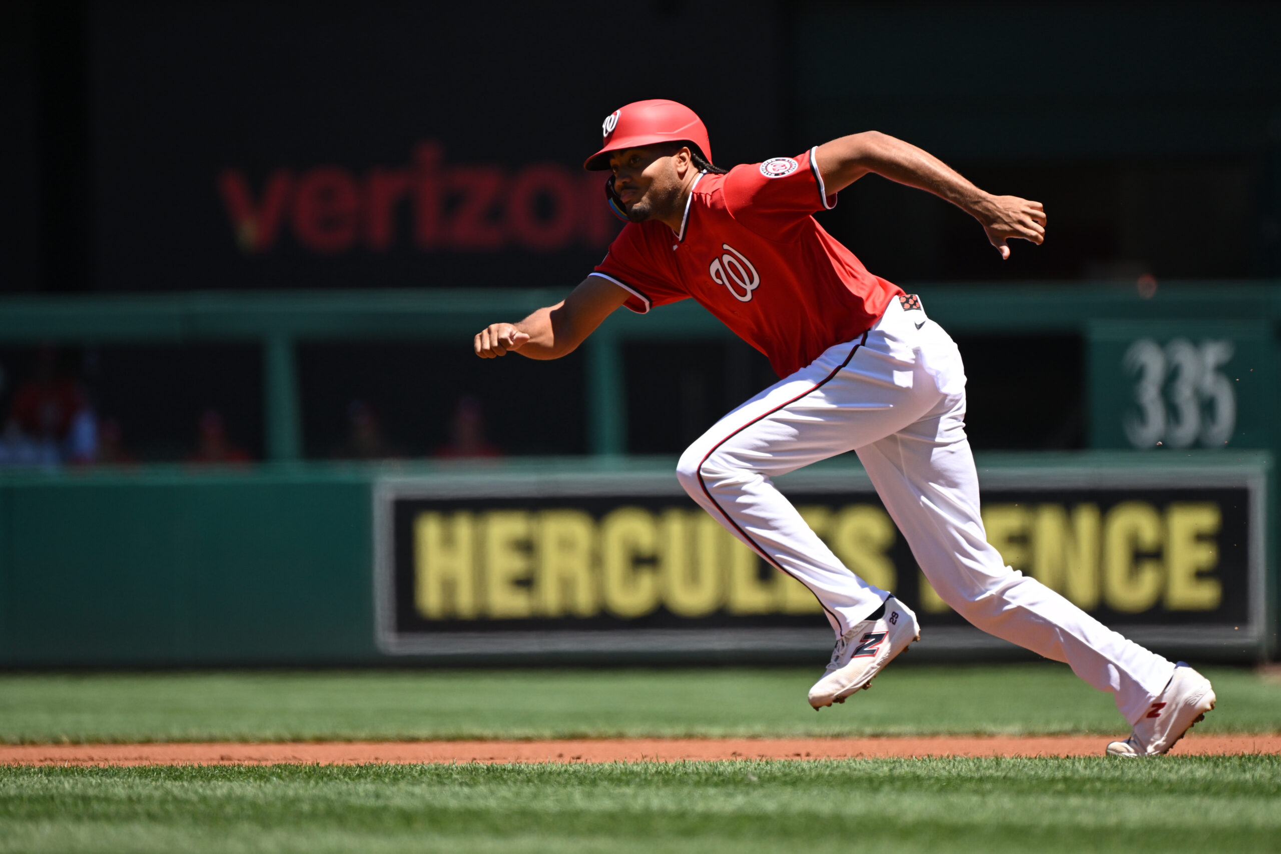 May 31, 2026; Washington, District of Columbia, USA; Washington Nationals right fielder James Wood (29) runs
towards second base against the San Diego Padres during the first inning at Nationals Park. Mandatory Credit: Rafael Suanes-Imagn Images