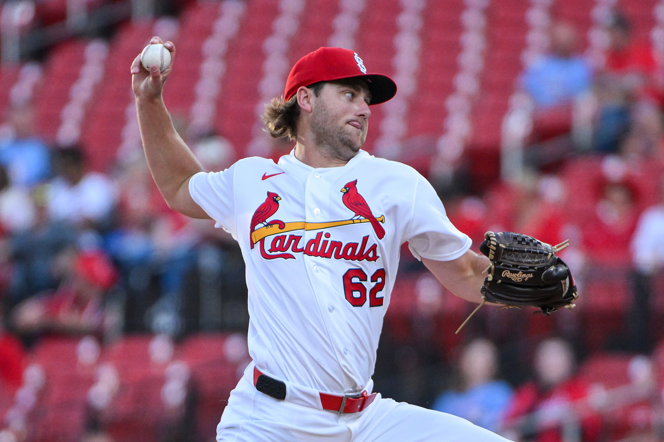 May 4, 2026; St. Louis, Missouri, USA; St. Louis Cardinals starting pitcher Kyle Leahy (62) pitches against the Milwaukee Brewers during the first inning at Busch Stadium. Mandatory Credit: Jeff Curry-Imagn Images