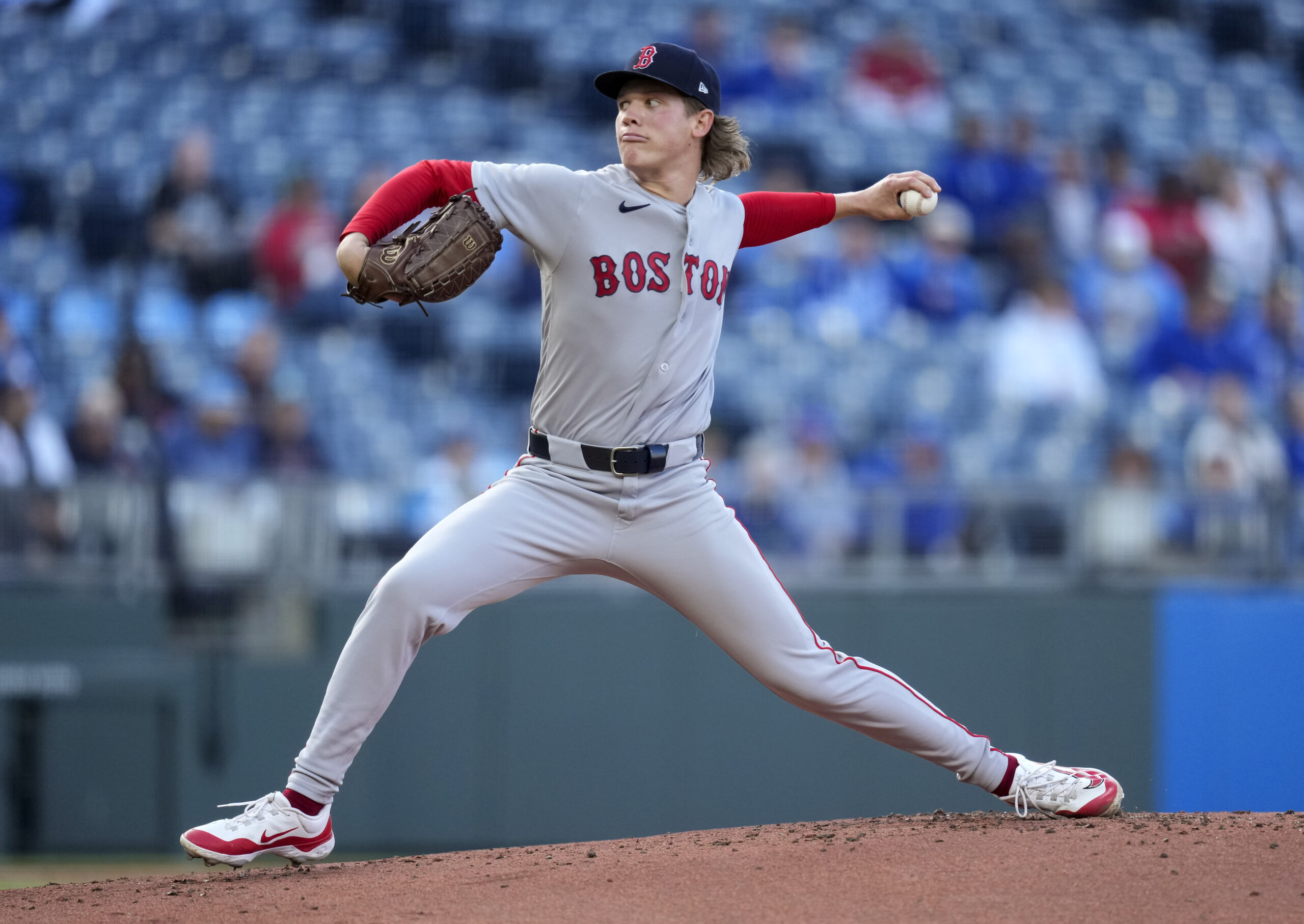 May 20, 2026; Kansas City, Missouri, USA; Boston Red Sox starting pitcher Connelly Early (71) pitches during the first inning against the Kansas City Royals at Kauffman Stadium. Mandatory Credit: Jay Biggerstaff-Imagn Images
