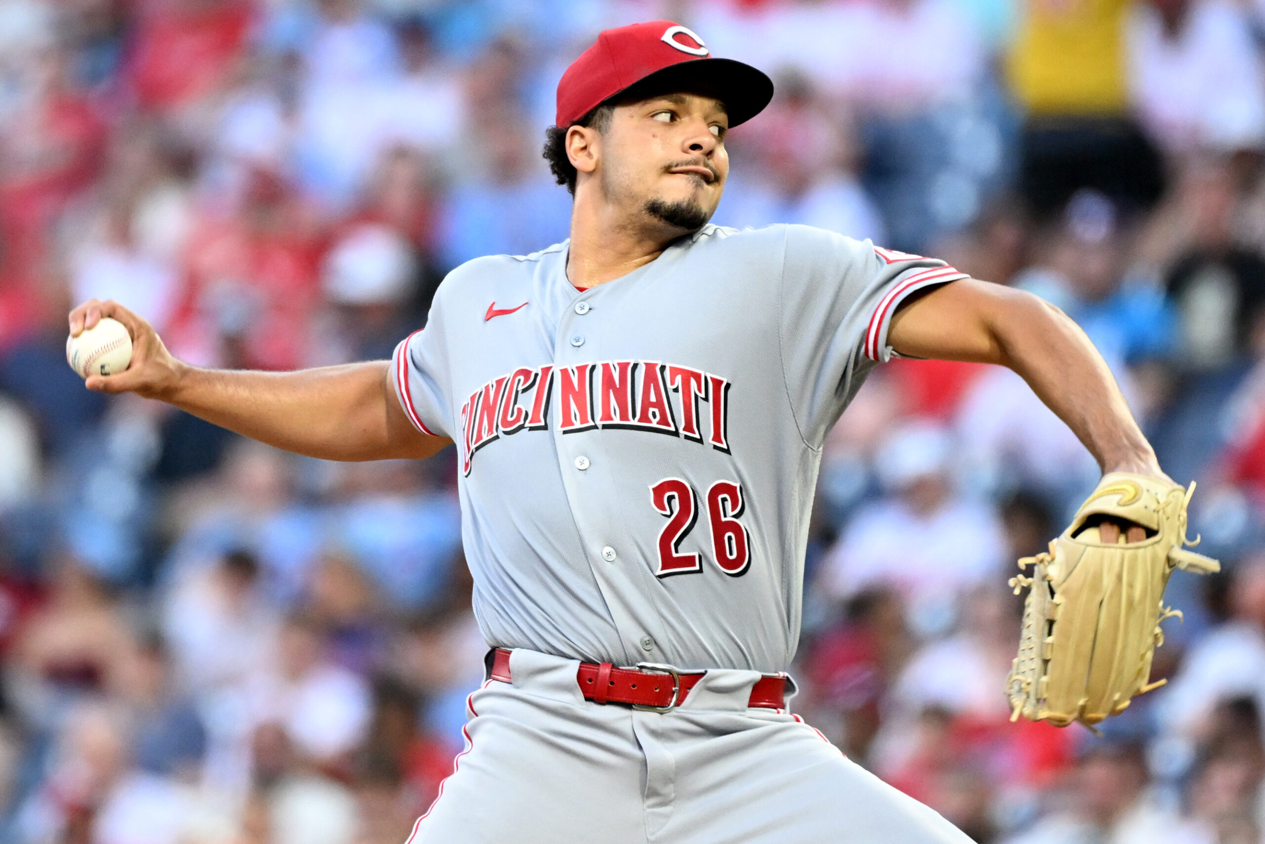 May 19, 2026; Philadelphia, Pennsylvania, USA; Cincinnati Reds pitcher Chase Burns (26) throws a pitch against the Philadelphia Phillies at Citizens Bank Park. Mandatory Credit: Eric Hartline-Imagn Images