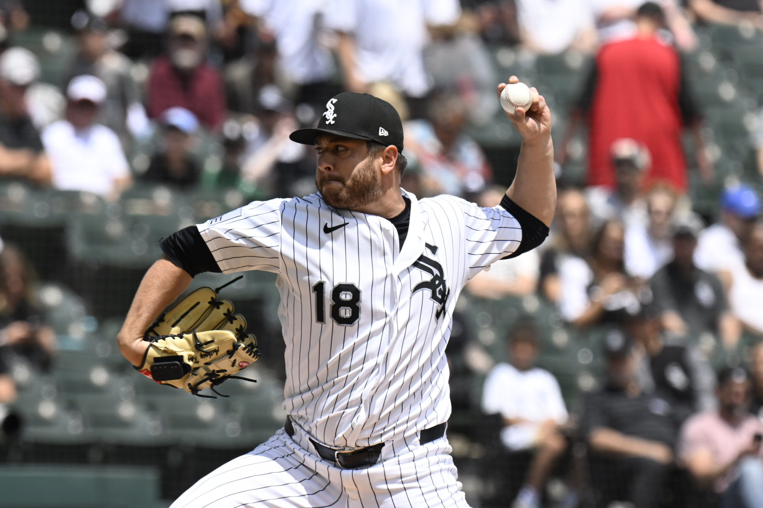 May 30, 2026; Chicago, Illinois, USA; Chicago White Sox pitcher Anthony Kay (18) delivers the ball during the first inning against the Detroit Tigers at Rate Field. Mandatory Credit: Matt Marton-Imagn Images