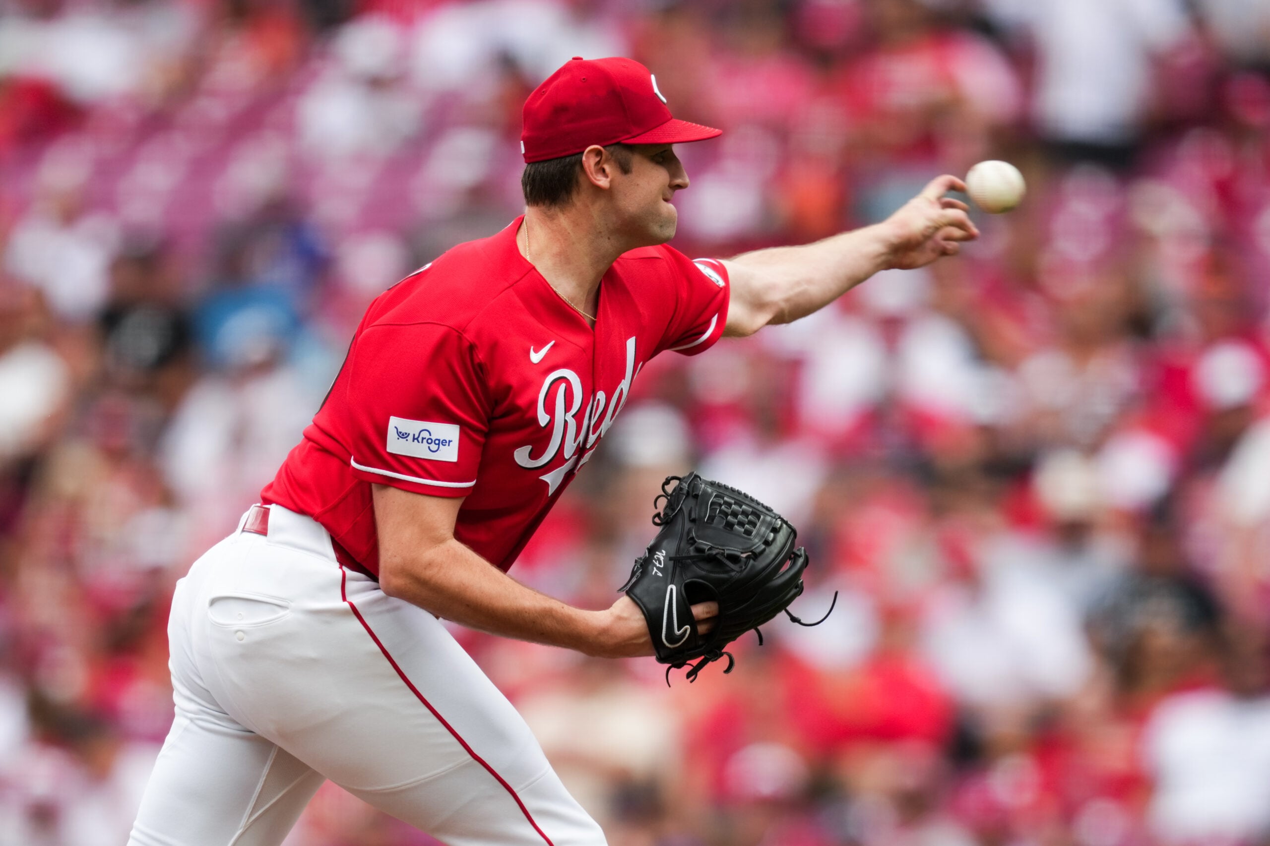 Jun 17, 2026; Cincinnati, Ohio, USA;  Cincinnati Reds pitcher Nick Lodolo (40) throws against the New York Mets in the second inning at Great American Ball Park. Mandatory Credit: Aaron Doster-Imagn Images