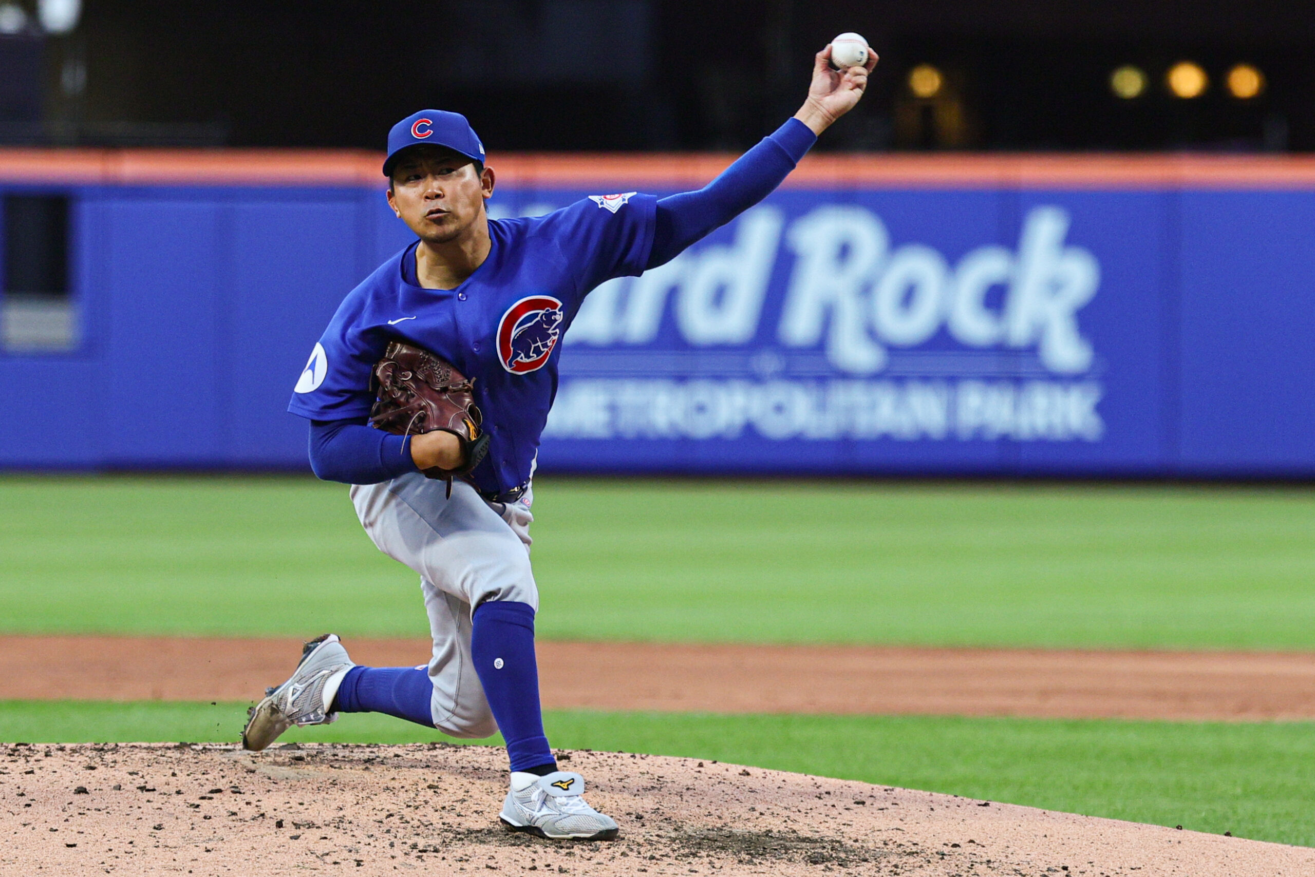Jun 24, 2026; New York City, New York, USA;  Chicago Cubs pitcher Shota Imanaga (18) delivers a pitch during the third inning against the New York Mets at Citi Field. Mandatory Credit: Vincent Carchietta-Imagn Images